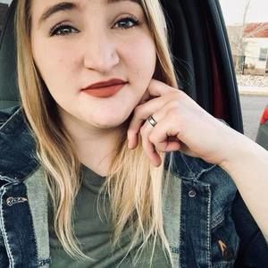 Meet your Posher, Becky